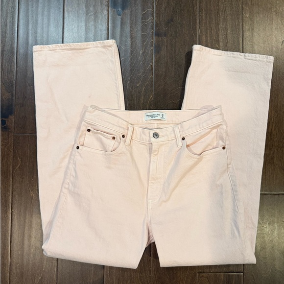 Abercrombie & Fitch Women's 90s Relaxed Jean High Rise Blush Pink 28 6S - Picture 1 of 3